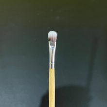 Load image into Gallery viewer, The Hive Vegan Makeup Brush