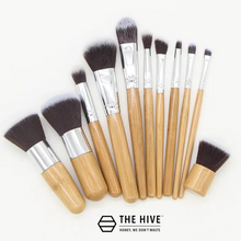 Load image into Gallery viewer, The Hive Vegan Makeup Brush