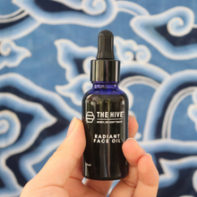 Load image into Gallery viewer, The Hive Radiant Face Oil (30ml) - Thehivebulkfoods