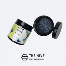 Load image into Gallery viewer, Organically Moi Lemongrass &amp; Peppermint Foot Soak - Thehivebulkfoods